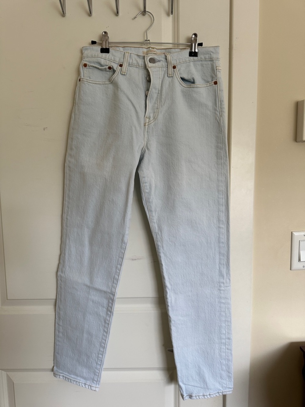 Levi’s Light Blue Slim Straight Jeans
